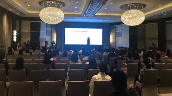 爱励镇江五周年庆典