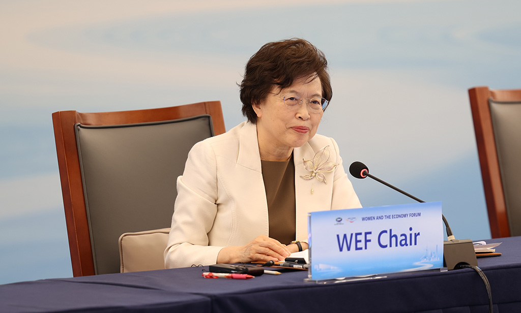 wfchair-1.jpg