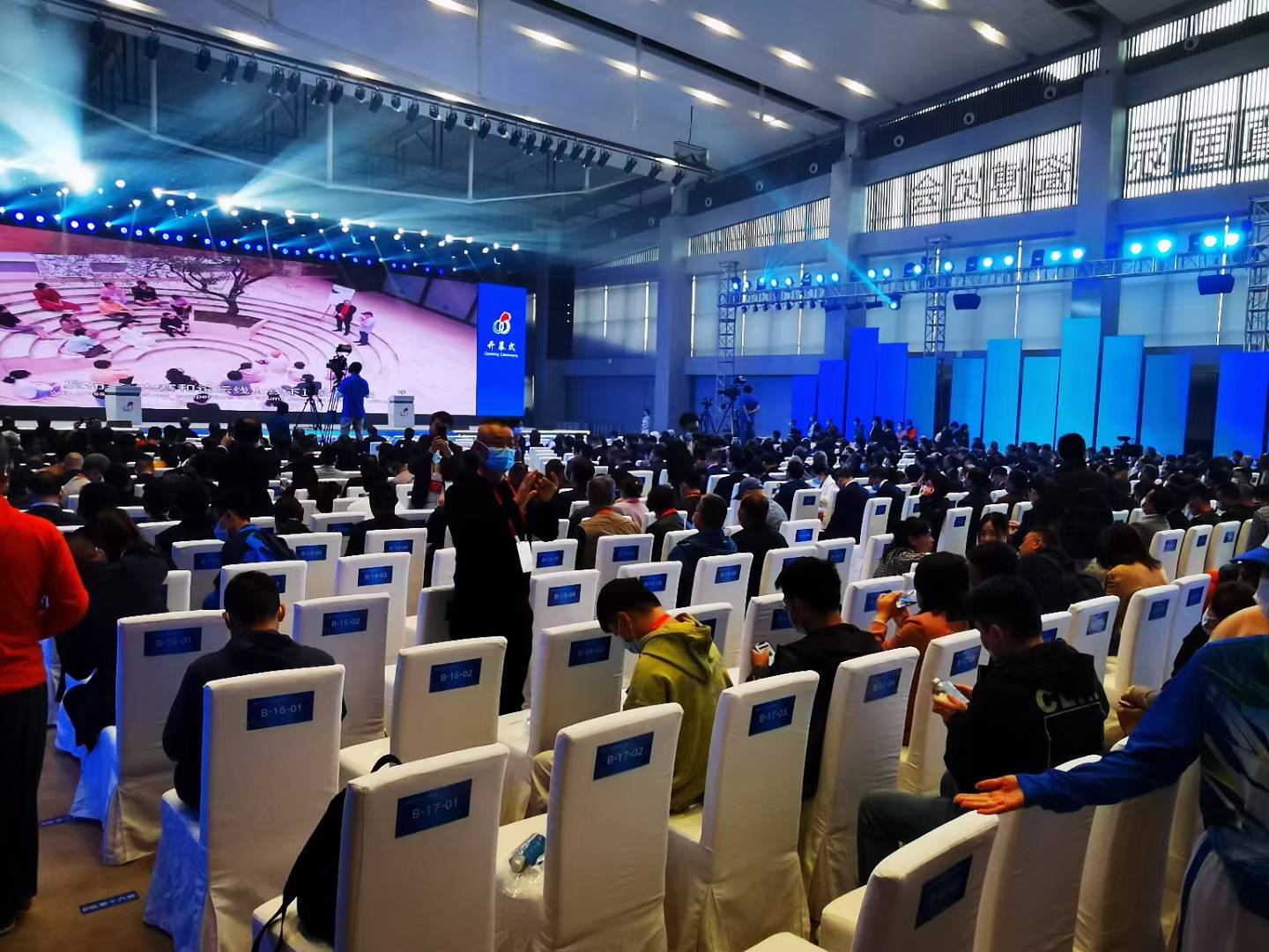 中国景德镇国际陶瓷博览会举办，心译翻译提供中英同声传译服务